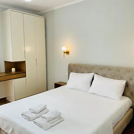 Appartement Adora Center *