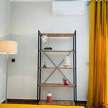 Adora Center Apartment *